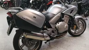 Honda CBF 1000  (7)