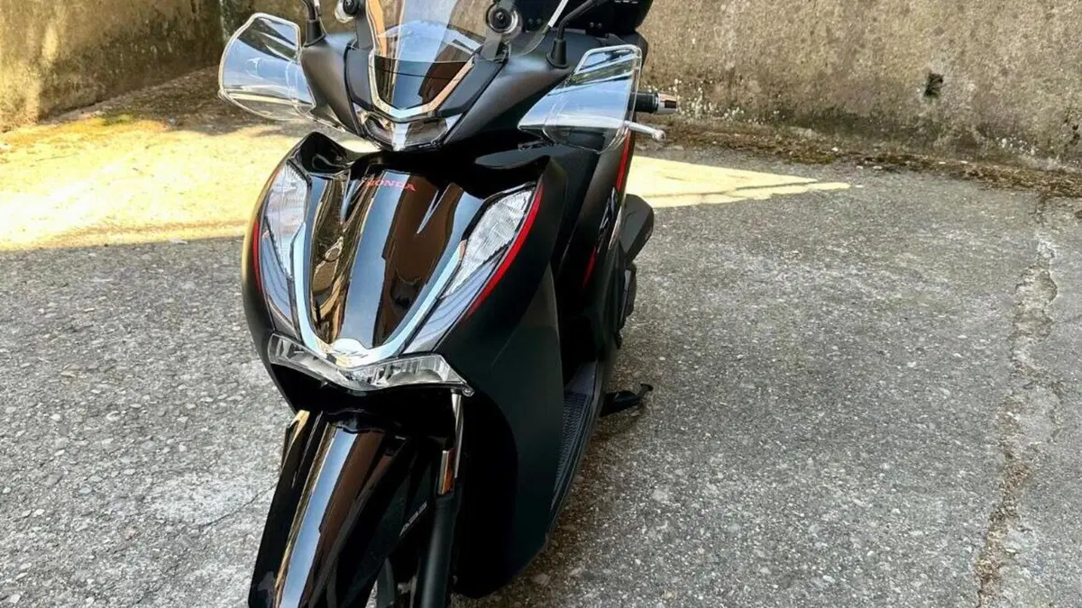 Honda SH 350 Sport (2021 - 24)  (2)