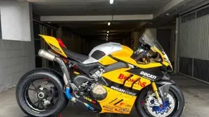 Ducati Panigale V4 S (2022 - 24)  (2)