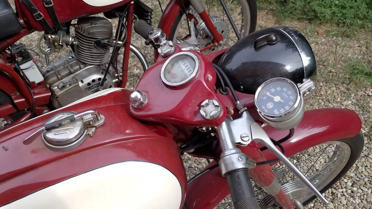 Laverda   (6)