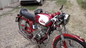 Laverda   (8)