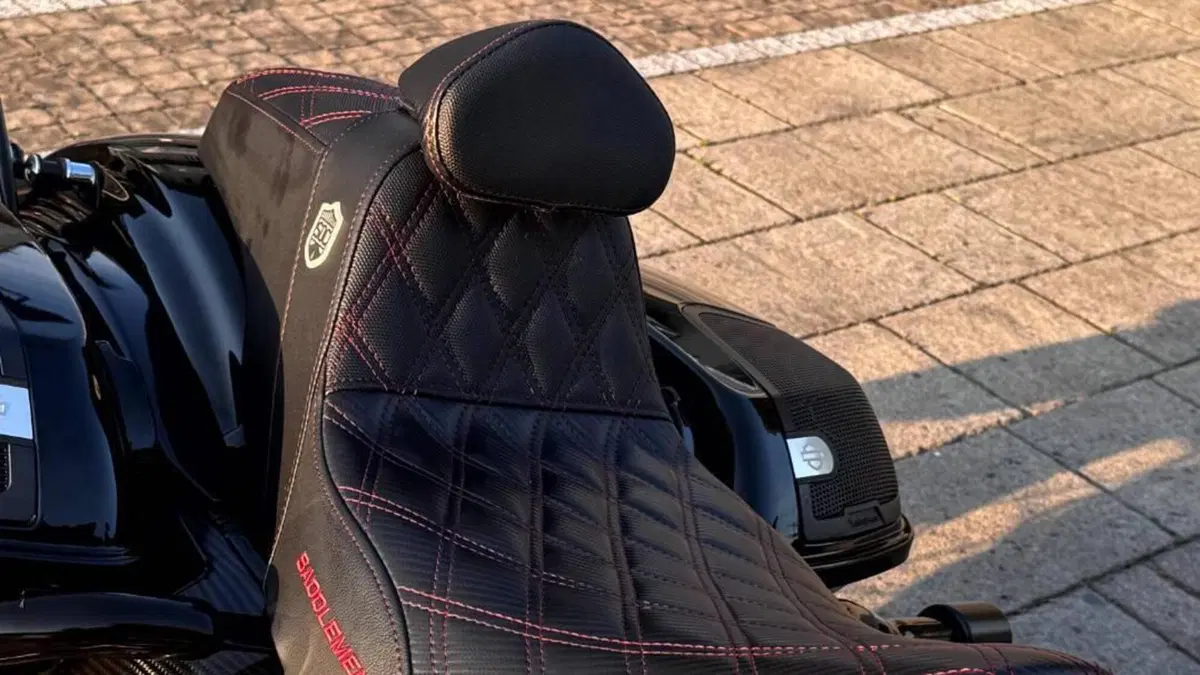 Harley-Davidson 117 Road Glide (2018 - 19) - FLTRXSE  (18)