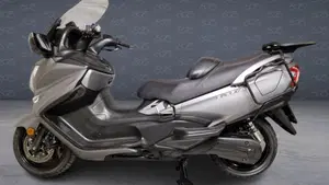 Suzuki Burgman AN 650 (2013 - 15)  (3)