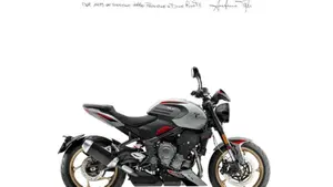 Triumph Trident 900 