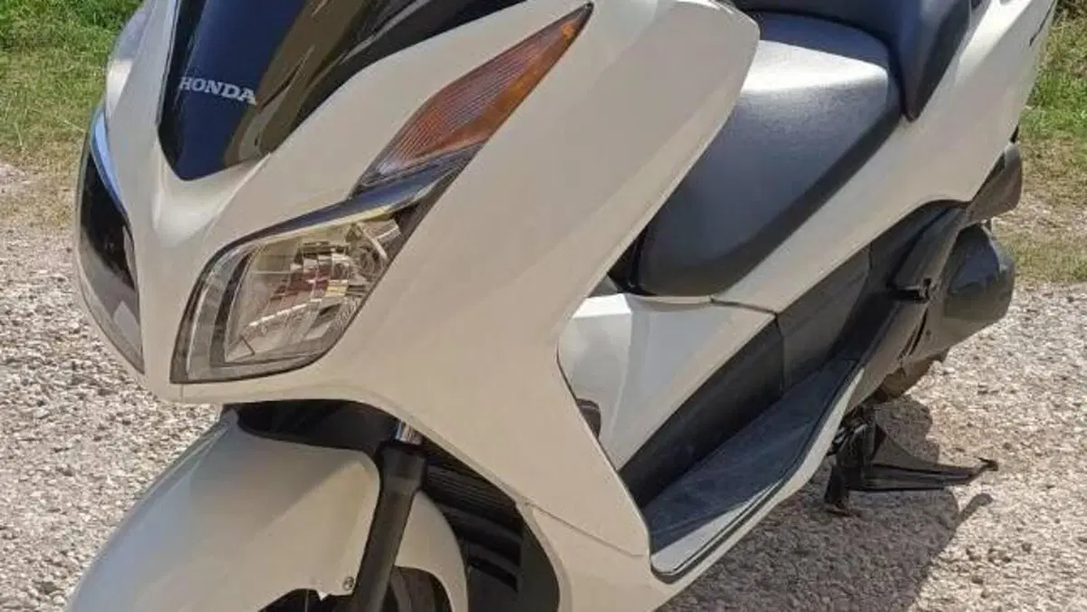 Honda Forza 300 ABS (2013 - 17)  (4)
