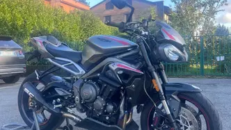 Triumph Street Triple R (2020 - 22)