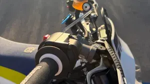Husqvarna 701 Supermoto (2017 - 19)  (7)