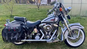 Harley-Davidson 1340 Heritage Springer (1997 - 99) - FLSTS 