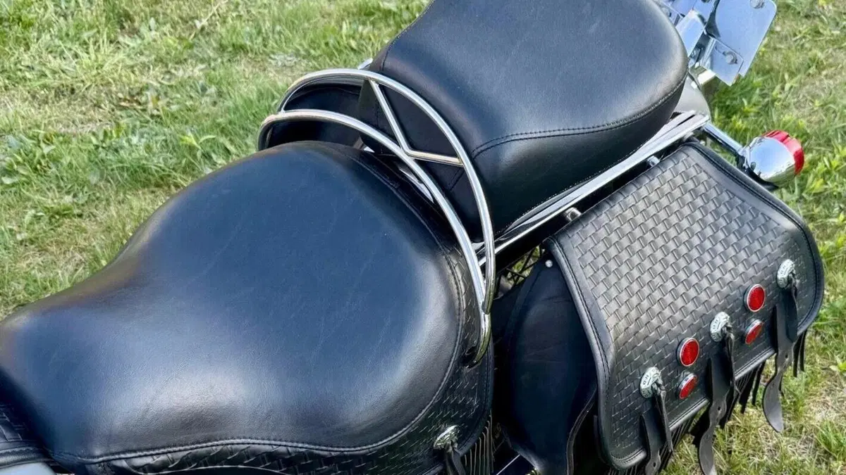 Harley-Davidson 1340 Heritage Springer (1997 - 99) - FLSTS  (10)