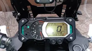 Yamaha XT1200Z Super Ténéré ABS (2010 - 15)  (4)