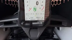 Ducati DesertX (2022 - 25)  (7)