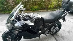 Kawasaki GTR 1400 (2007 - 09)  (4)