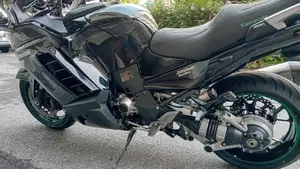 Kawasaki GTR 1400 (2007 - 09)  (5)
