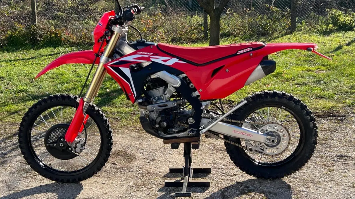 Honda CRF 250R Enduro (2018)  (2)