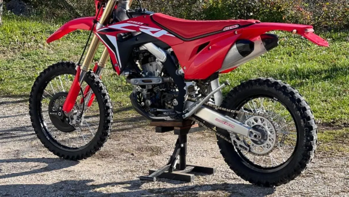 Honda CRF 250R Enduro (2018)  (3)