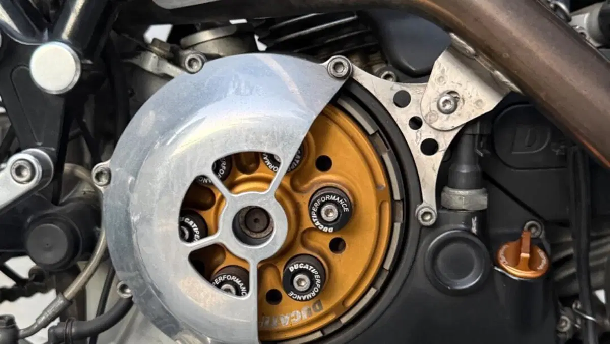 Ducati Sportclassic Sport 1000  (2)