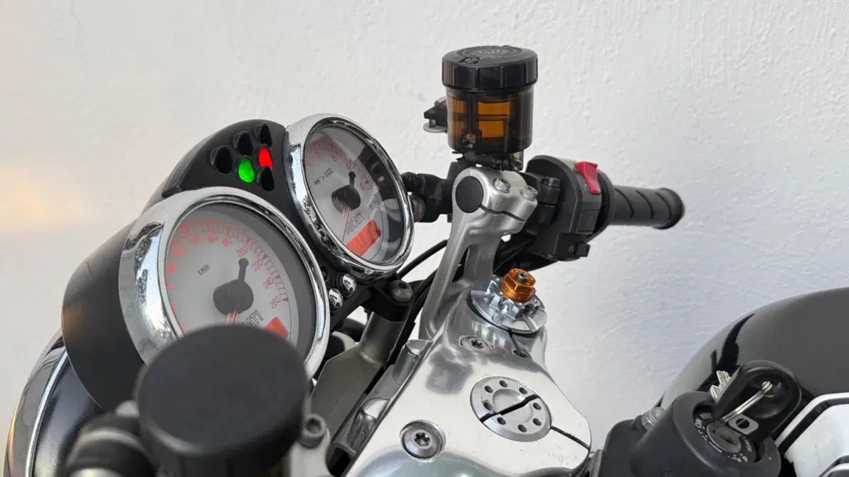 Ducati Sportclassic Sport 1000  (8)