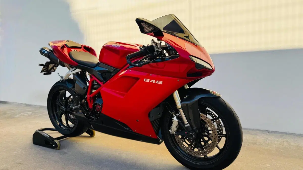 Ducati 848 (2007 - 13)  (2)