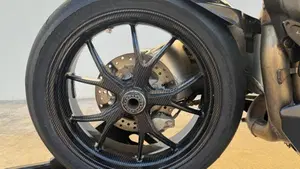 Ducati 848 (2007 - 13)  (8)