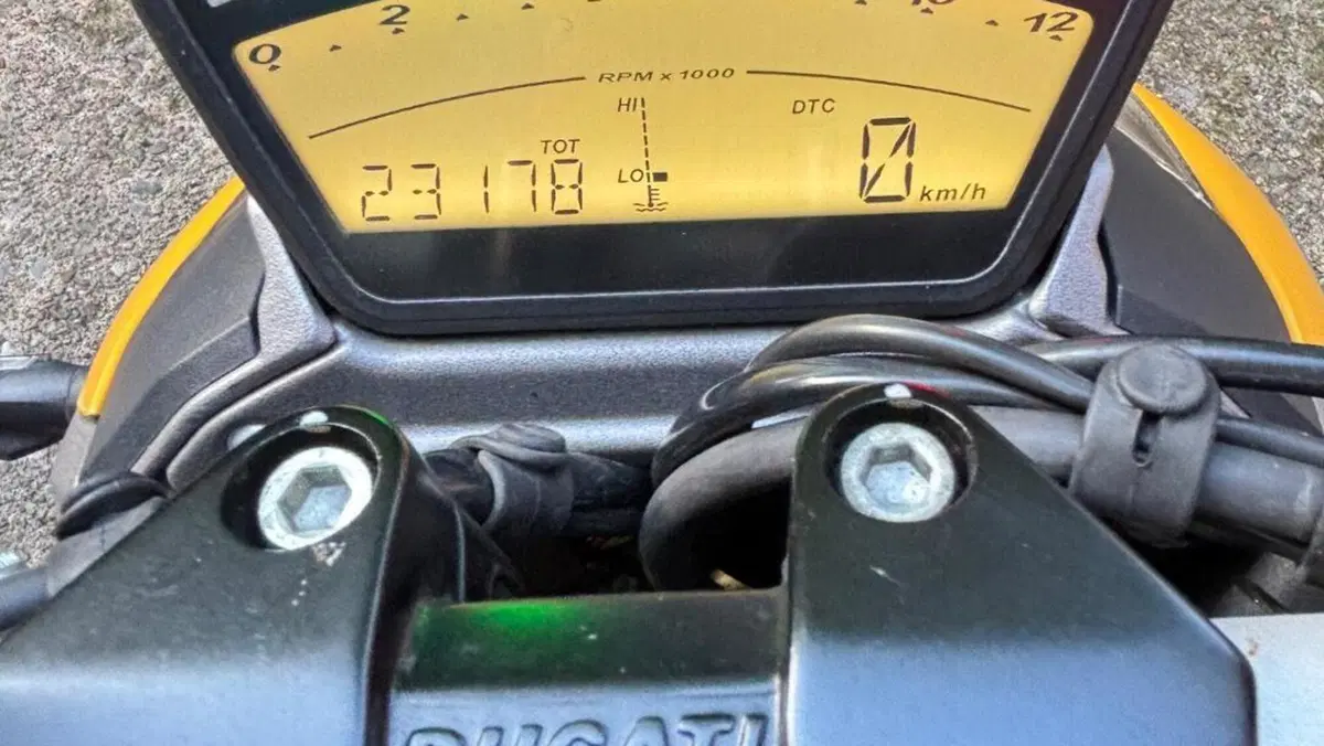 Ducati Streetfighter 848 (2011 - 15)  (5)