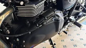 Triumph Thruxton 900 ACE (2014 - 15)  (7)