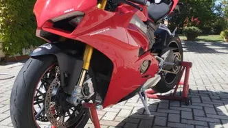 Ducati Panigale V4 S 1100 (2018 - 19) usata