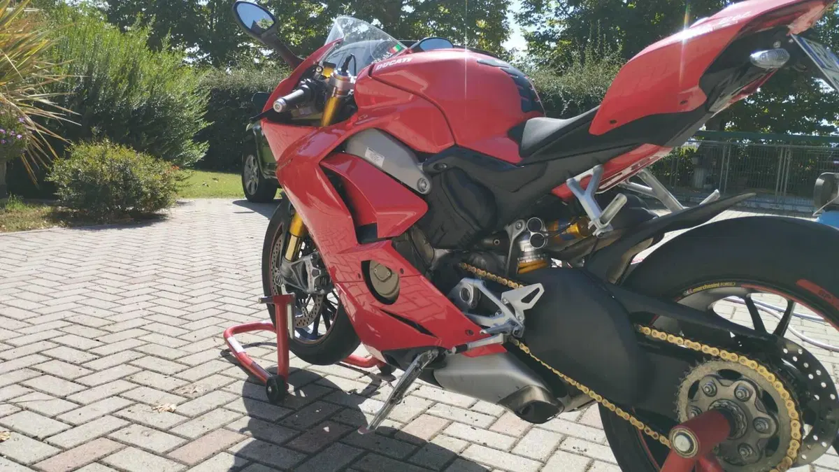 Ducati Panigale V4 S 1100 (2018 - 19)  (4)