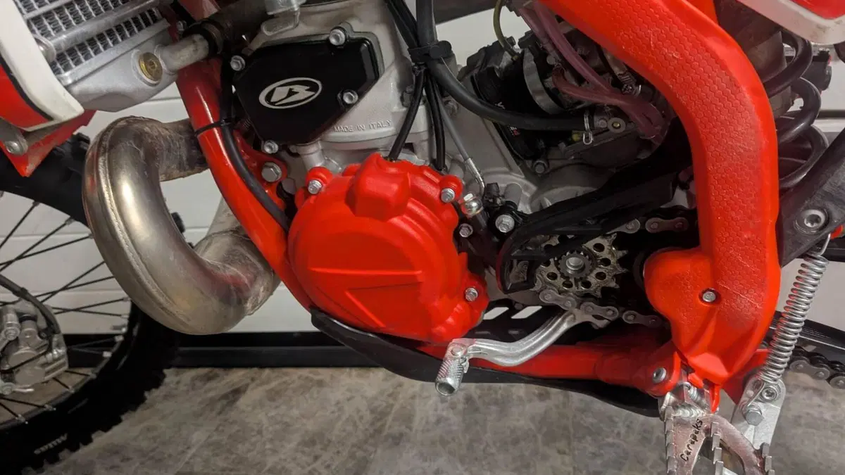 Betamotor RR X-PRO 300 2T Enduro (2025)  (3)