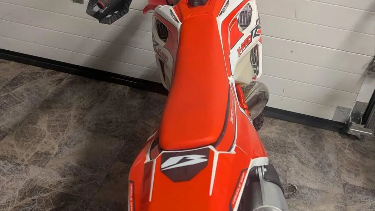 Betamotor RR X-PRO 300 2T Enduro (2025)  (5)