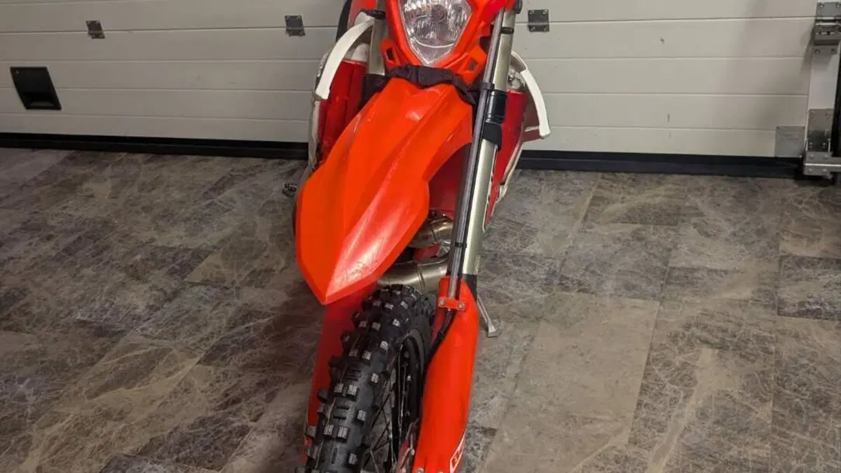 Betamotor RR X-PRO 300 2T Enduro (2025)  (6)