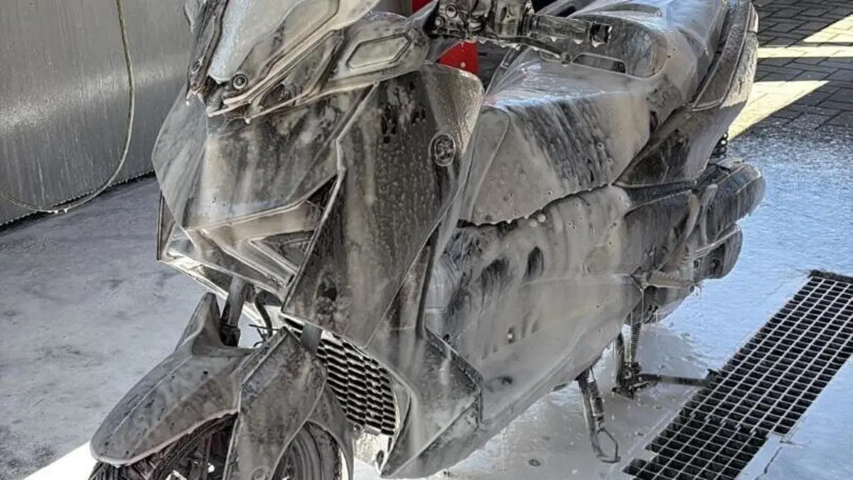 Yamaha X-Max 125 (2025 - 26)  (2)