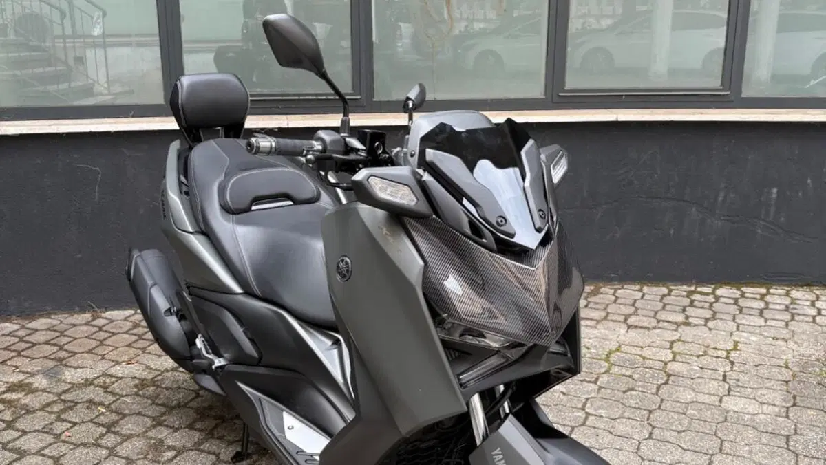 Yamaha X-Max 125 (2025 - 26)  (3)