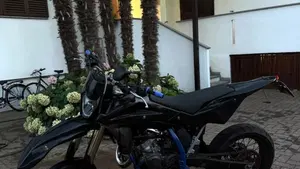 Husqvarna SM 125 (2010 - 12) 