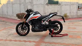 KTM 390 Duke (2021 - 23) usata