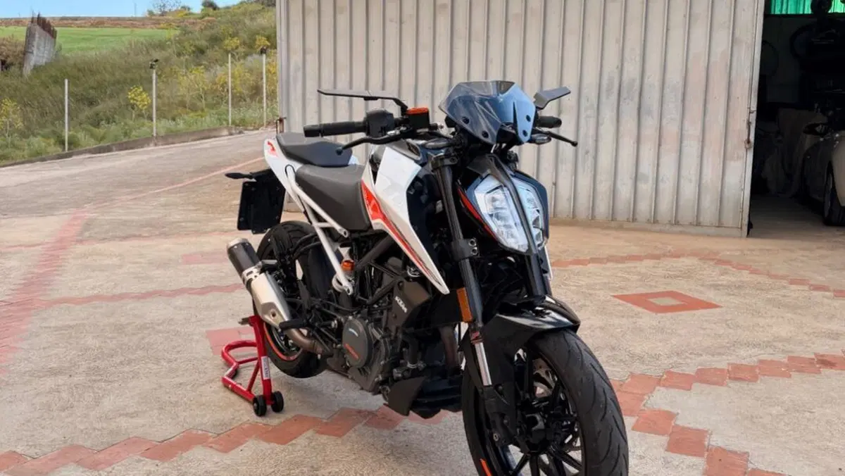 KTM 390 Duke (2021 - 23)  (4)
