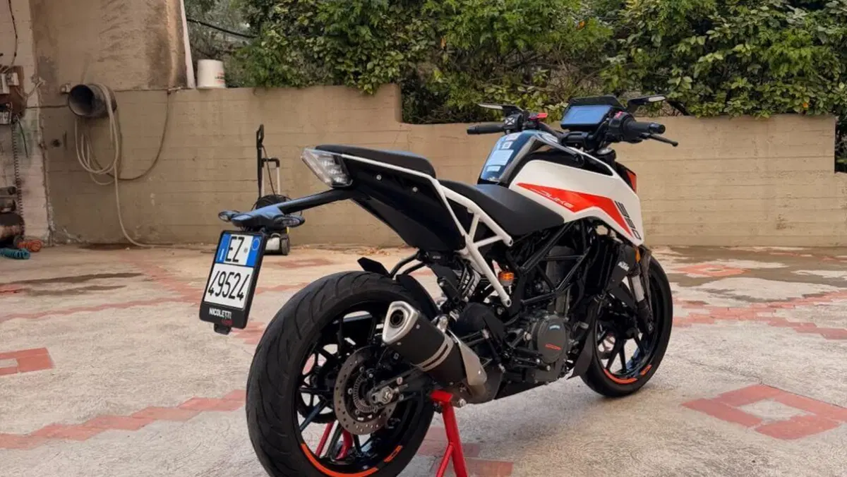 KTM 390 Duke (2021 - 23)  (5)
