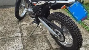 Betamotor Alp 200 (2009 - 17)  (6)