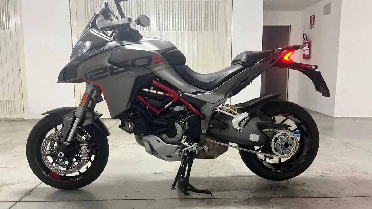Ducati Multistrada 1260 S Grand Tour (2020) 