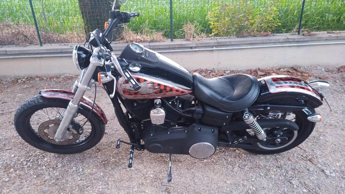 Harley-Davidson 1584 Street Bob (2008 - 15) - FXDB 