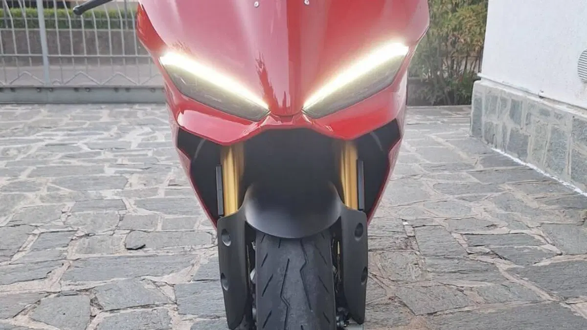 Ducati Panigale V2 S (2025 - 26)  (3)