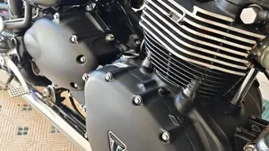 Triumph Thruxton 900 ACE (2014 - 15)  (7)