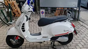 Vespa GTS 300 Hpe (2021 - 22) 