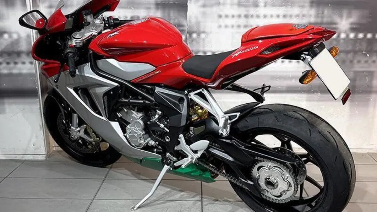 MV Agusta F3 675 (2011 - 15)  (2)