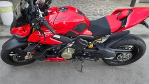 Ducati Streetfighter V4 S (2025 - 26)  (3)