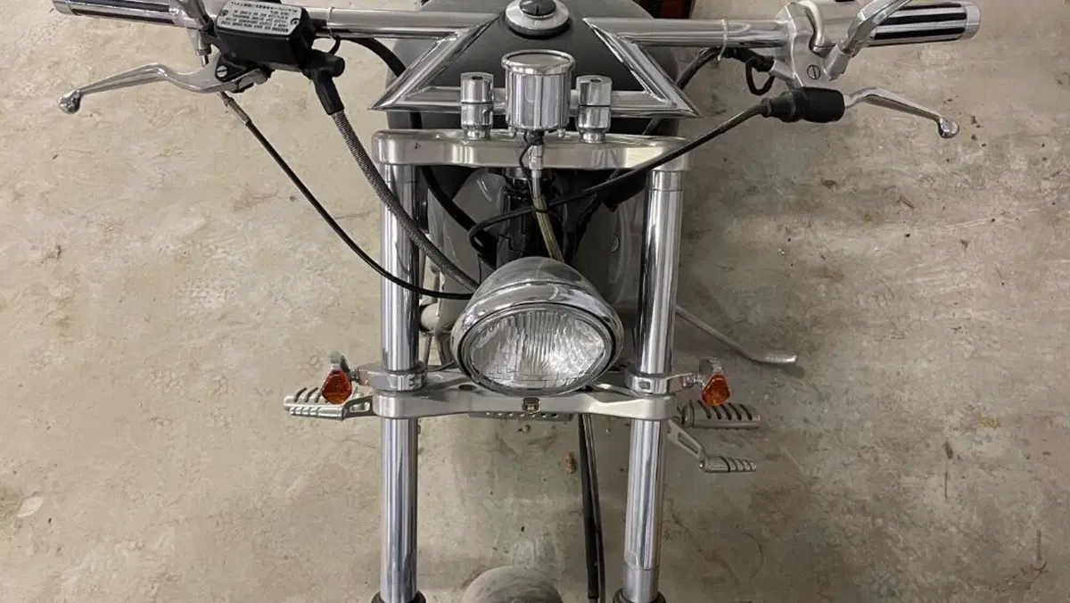 Honda   (2)