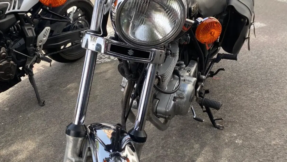 Suzuki   (5)