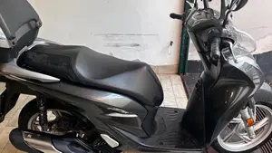 Honda SH 125 Mode (2021 - 23)  (10)