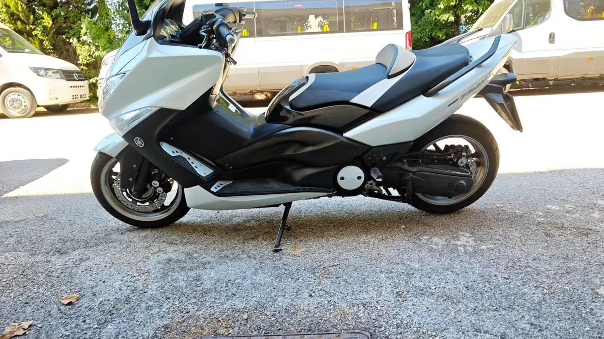 Yamaha T-Max 500 White Max (2010 - 11)  (9)