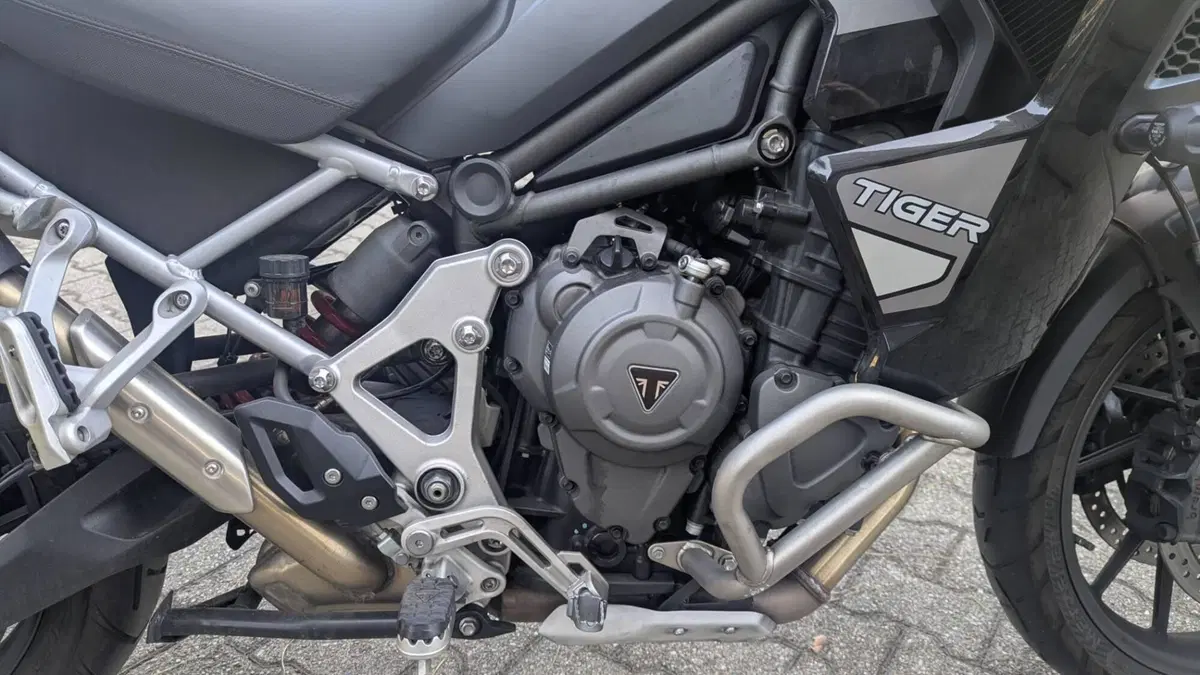 Triumph Tiger 1200 GT Explorer (2022 - 23)  (7)