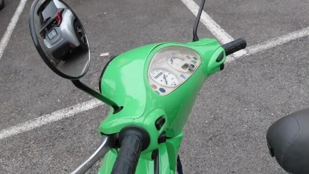 Vespa 125 ET4 (2002 - 06)  (5)
